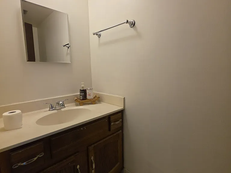 225 Gregory St #10 — Photo 8