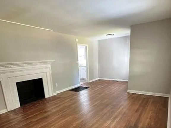 2nd image of 821 45th St W
