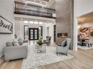 6826 Royal Crest Dr, Dallas, TX 75230