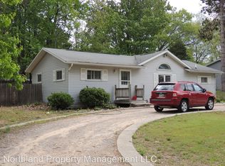 4030 Park Lane St, Traverse City, MI 49686