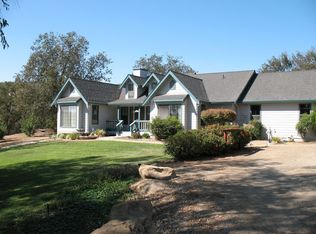 22091 Frontier Rd, Clovis, CA 93619