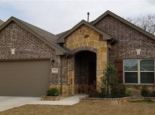 1820 Ridge Creek Ln, Aubrey, TX 76227