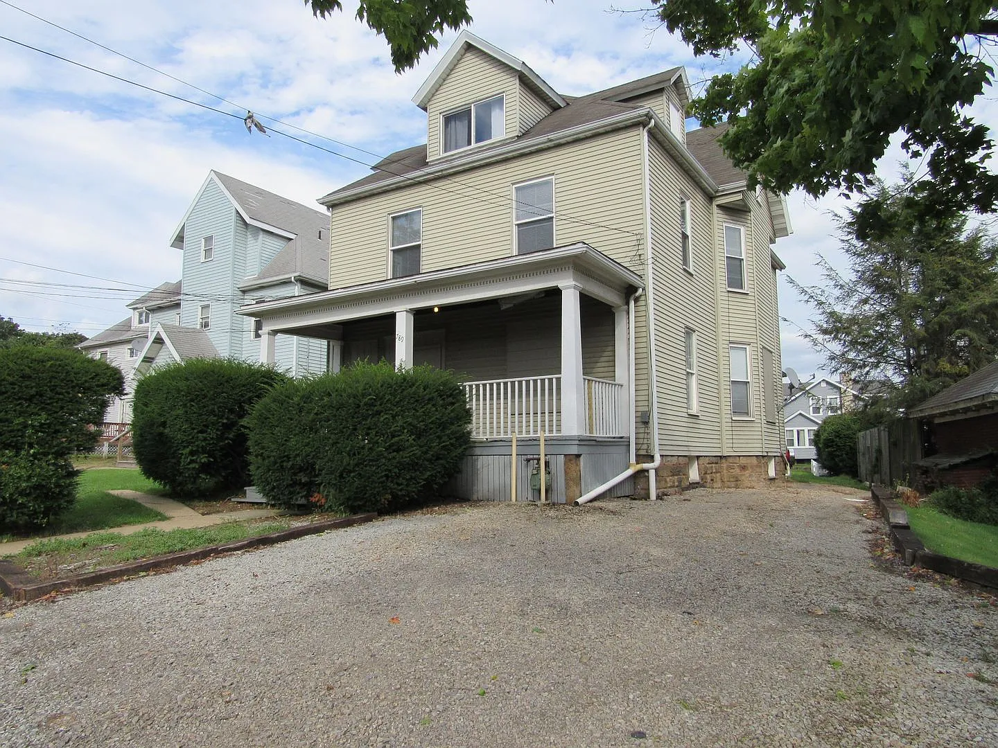 787-789 Wayne — Photo 1