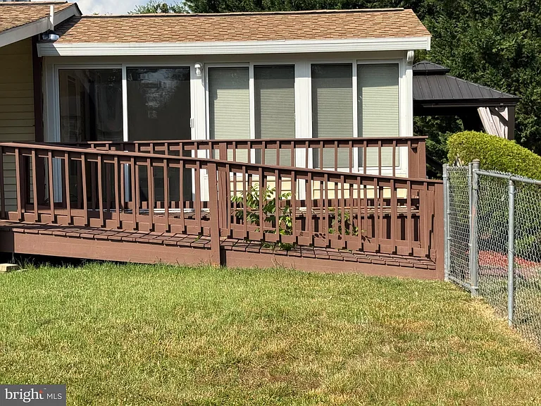 8110 Allentown Rd — Photo 12