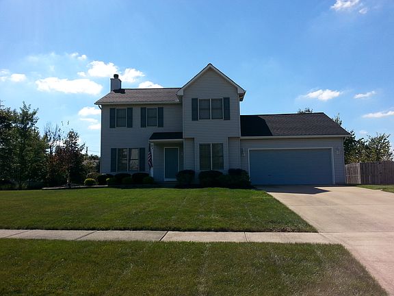 3rd image of 498 Lockwood Ln