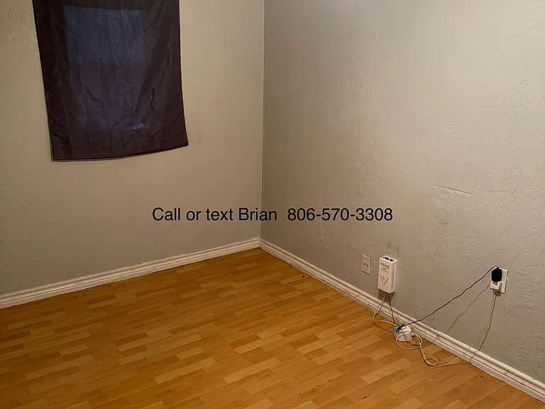 4232 SW 10th Ave — Photo 5