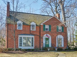 26815 Wolf Rd, Bay Village, OH 44140