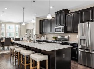 1020 Valley Run Dr, Fredericksburg, VA 22401