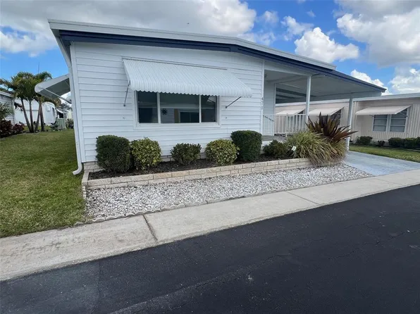 471 Needle Palm St, Largo, FL 33778