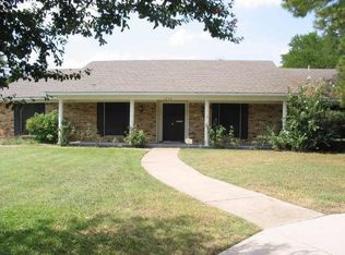 1016 Michael Ct, Irving, TX 75061