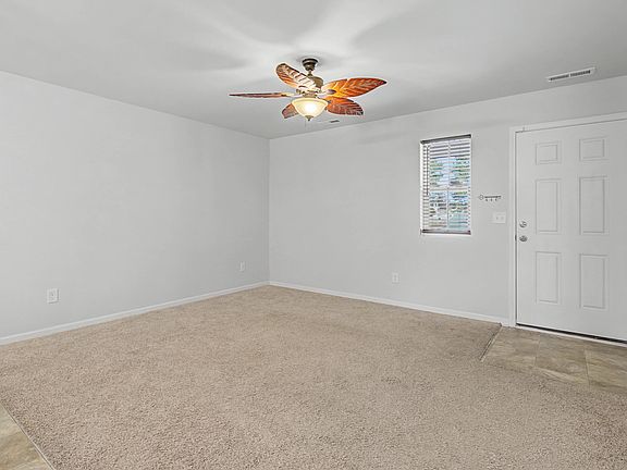 4th image of 506 Old Salem Dr