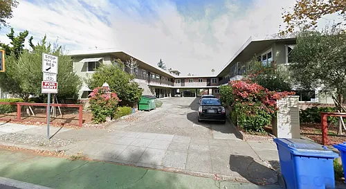 1616 Park Ave #2 Photo 1