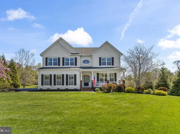 4341 Barberry Dr, Huntingtown, MD 20639