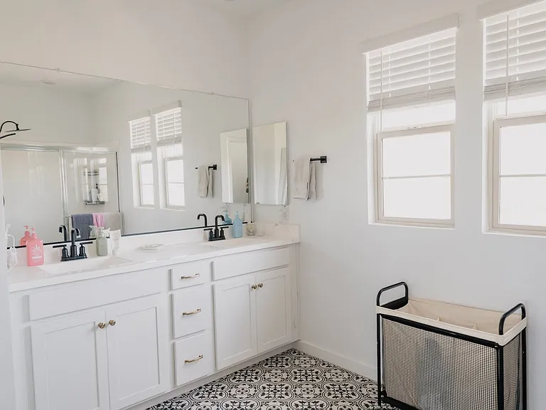 9403 E Solina Ave — Photo 22