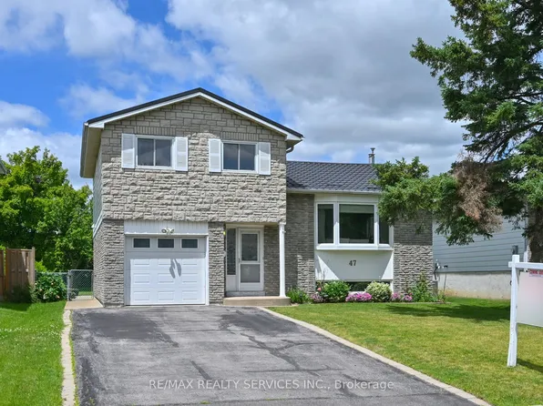 47 Grassington Cres, Brampton, ON L6S 1Z5