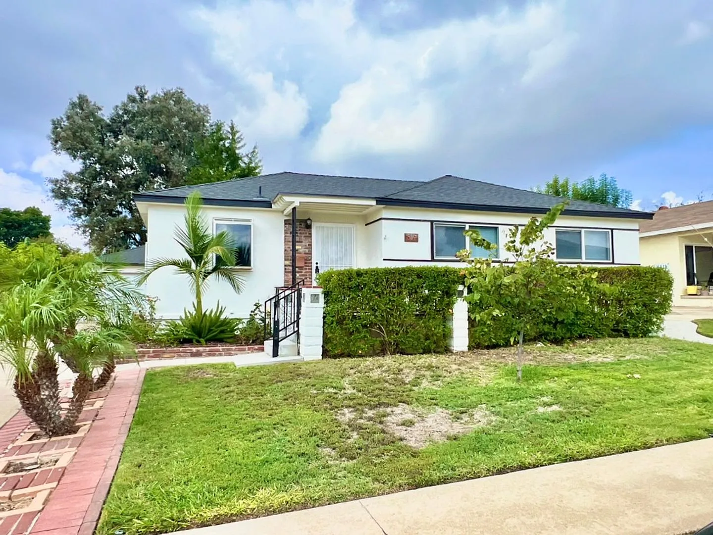 3 bedroom 2 bathroom — Photo 3