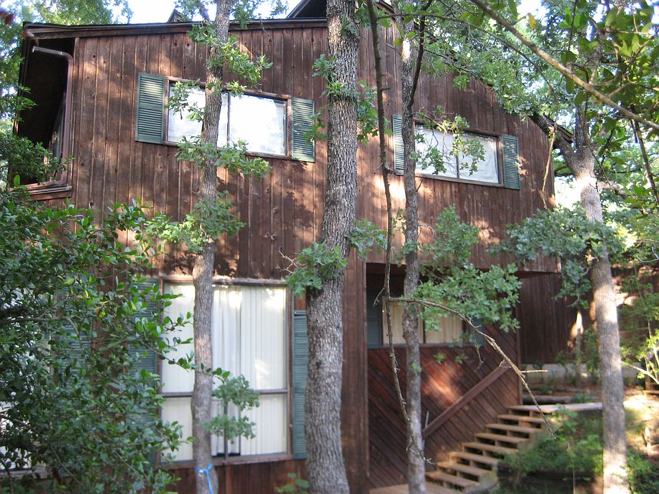 1st image of 3209 Westwood Main Dr