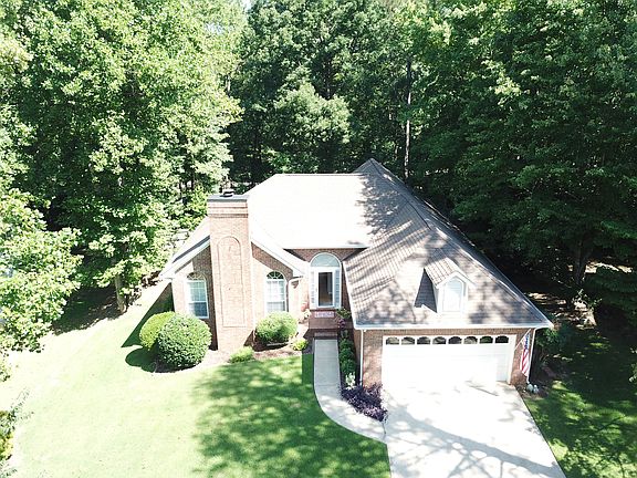 3rd image of 9648 Fox Hunt Cir N