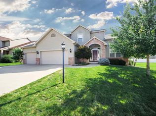7022 N Grand Fir Dr, Edwards, IL