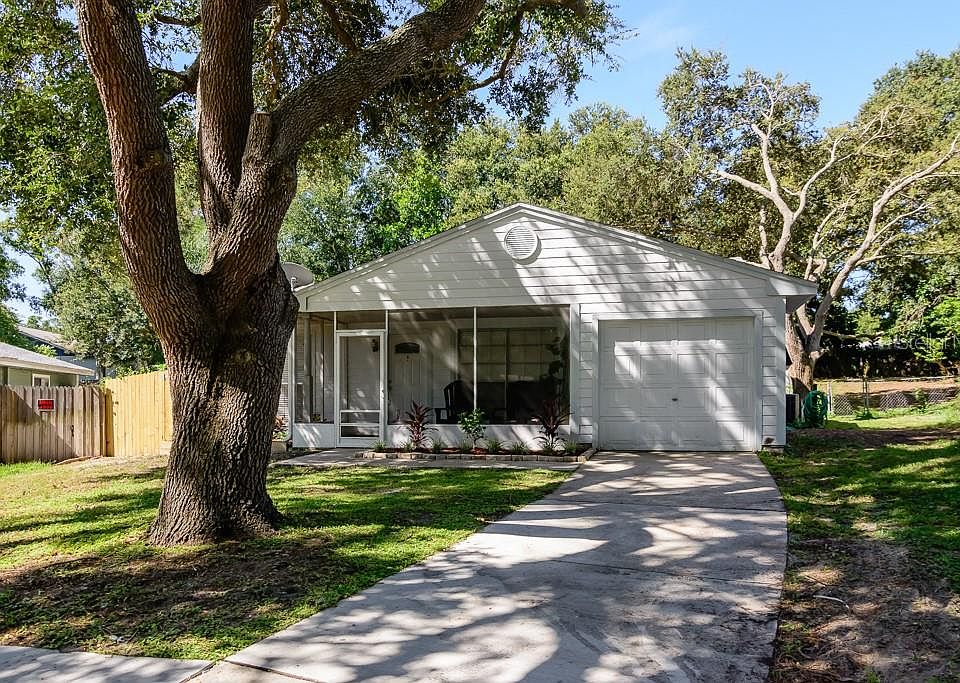 1st image of 2758 Cactus Hill Pl