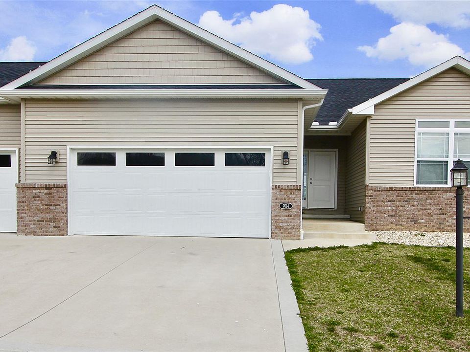 1st image of 7014 N Water Oak Dr