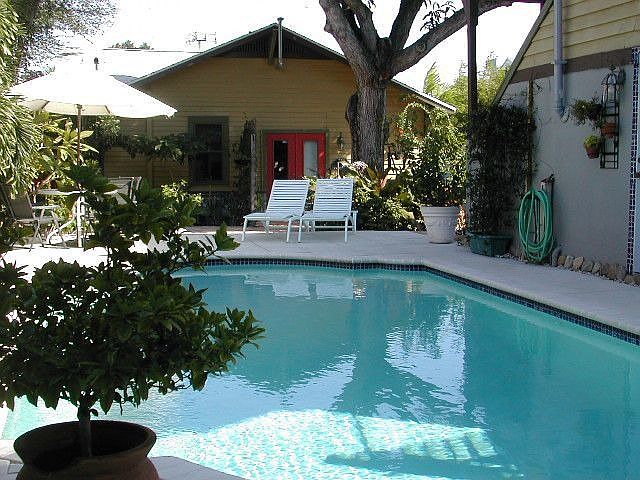 Salt water pool
