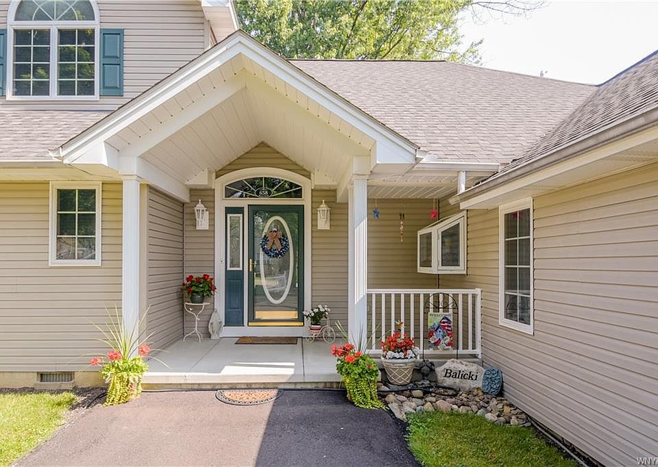 658 Beach Rd, Angola, NY 14006 Zillow