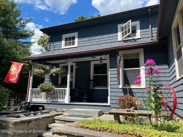 24 Board Rd, Laceyville, PA 18623