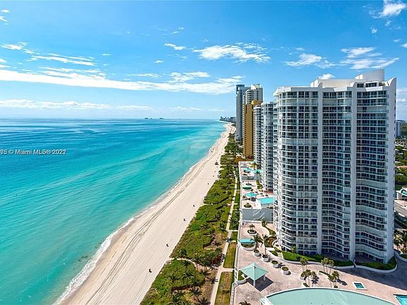 5th image of 16699 SE Collins Ave #2602