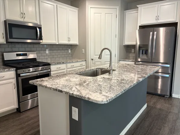 2140 W Ephesus Ct, Tucson, AZ 85742