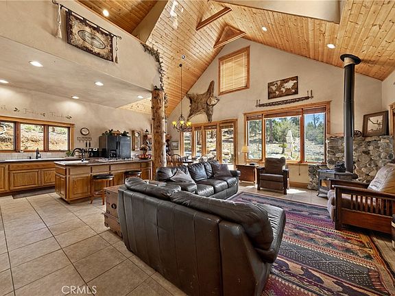 4th image of 4295 Noodle Ln