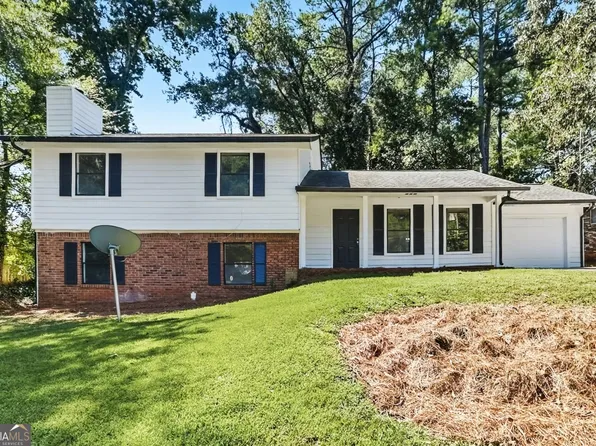 2397 Verna Dr, Decatur, GA 30034