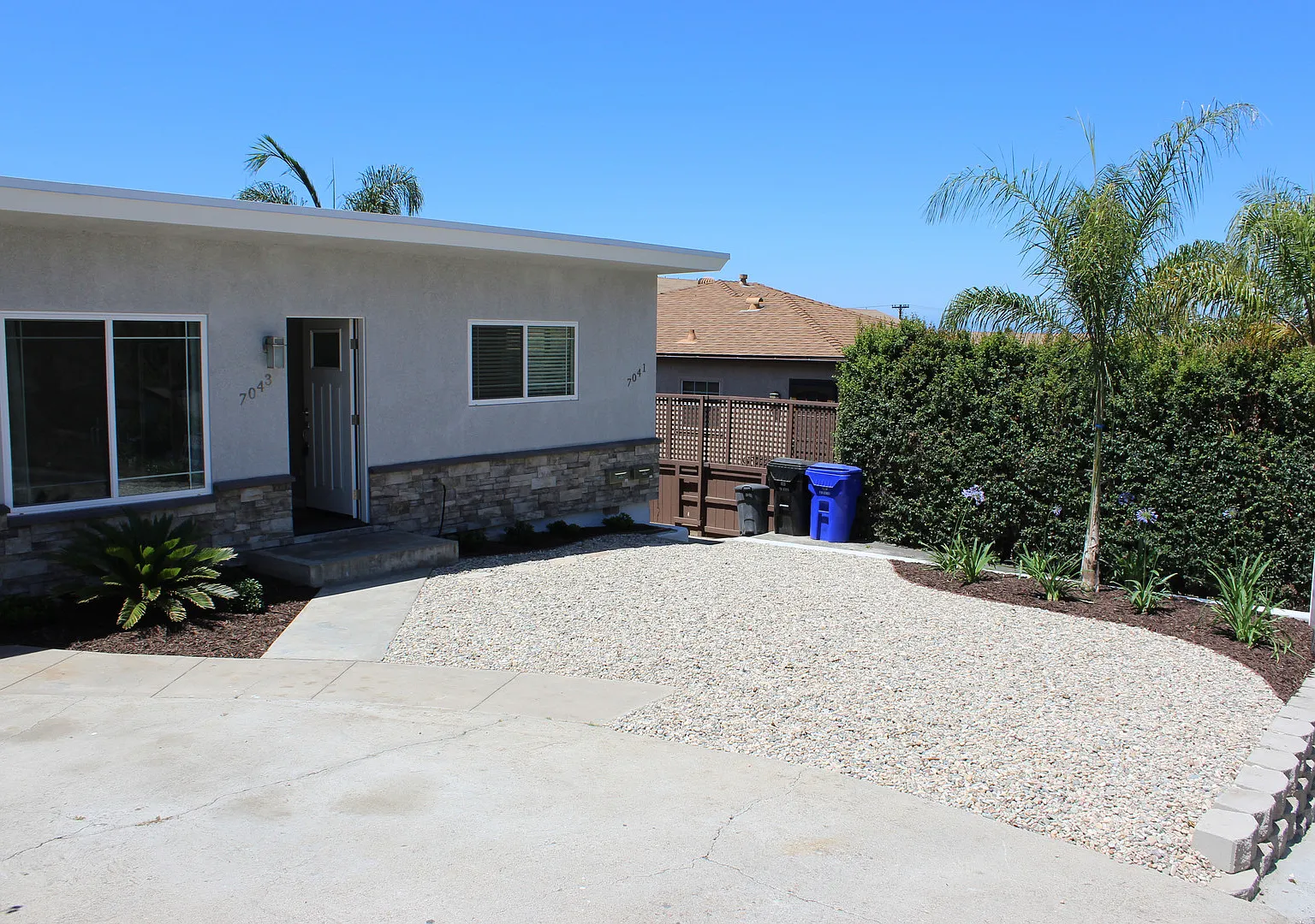 Beautifully Remodeled 2 BR Home in La Mesa/Rolando/SDSU area — Photo 3