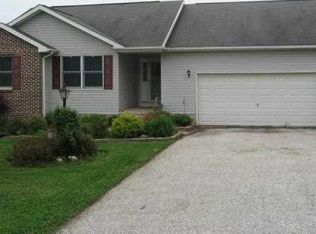 512 Gables View Ln, Felton, PA 17322