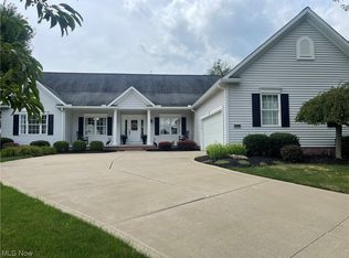 4927 Amesbury Cir NW, Massillon, OH