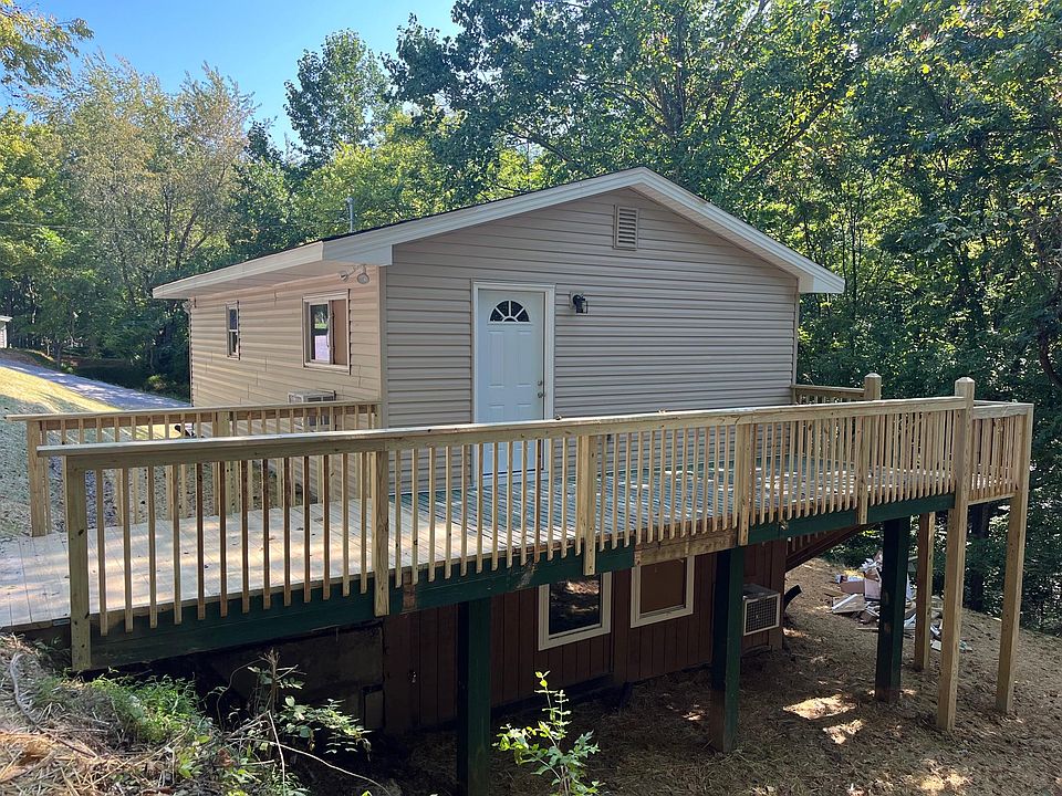 1st image of 718 Mount Vernon Rd
