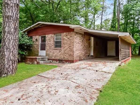 4708 Oak St, Ellenwood, GA 30294