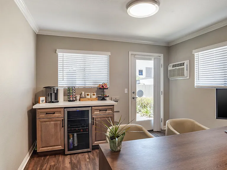 Scripps Poway Villas — Photo 14
