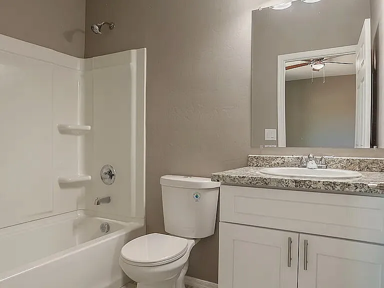 1349 W Hualpai Rd #1 — Photo 6
