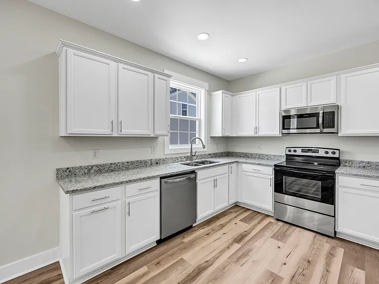 1156 Olympia Ave #1 — Photo 24