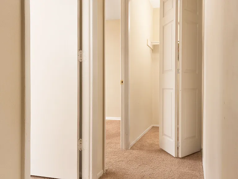 Aspen Grove Apartment Homes — Photo 19