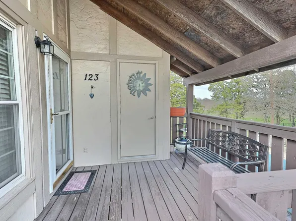 1450 S Webb Rd APT 123, Wichita, KS 67207