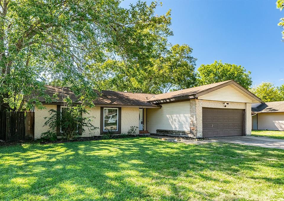 16806 Paint Rock Rd, Friendswood, TX 77546 MLS 7344376 Zillow