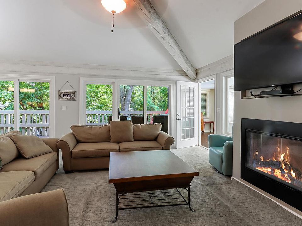 602 Country Club DRIVE UNIT A, Fontana, WI 53125 Zillow