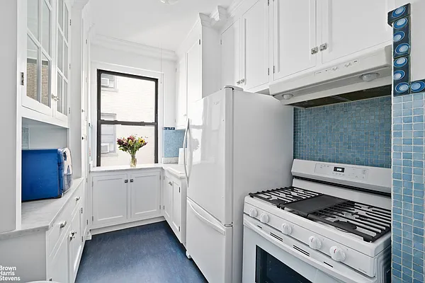 Sold by Brown Harris Stevens | media 22