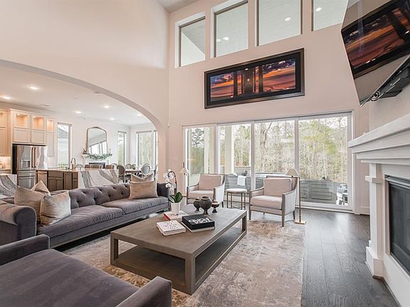4th image of 30 N Waterbridge Dr