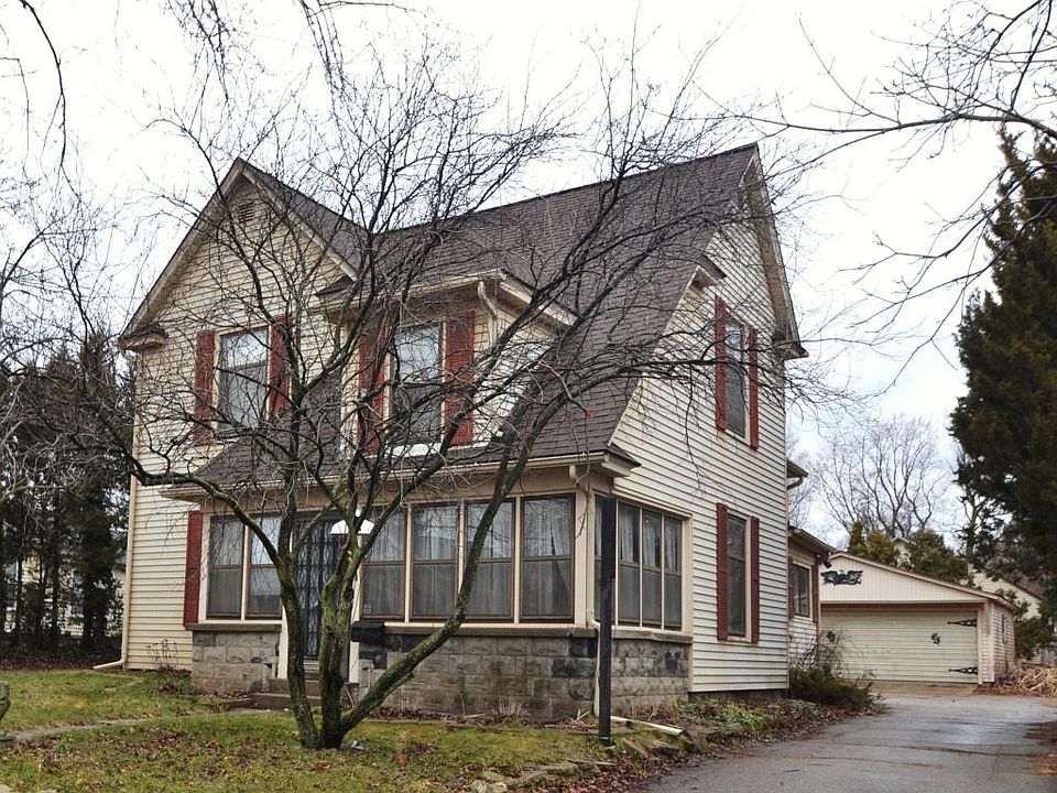 1st image of 851 Cogswell St NW