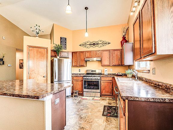 3rd image of 2250 Deer Trail Creek Dr