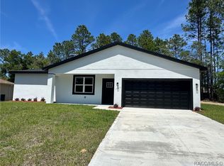 1557 W Elder Ln, Citrus Springs, FL 34434