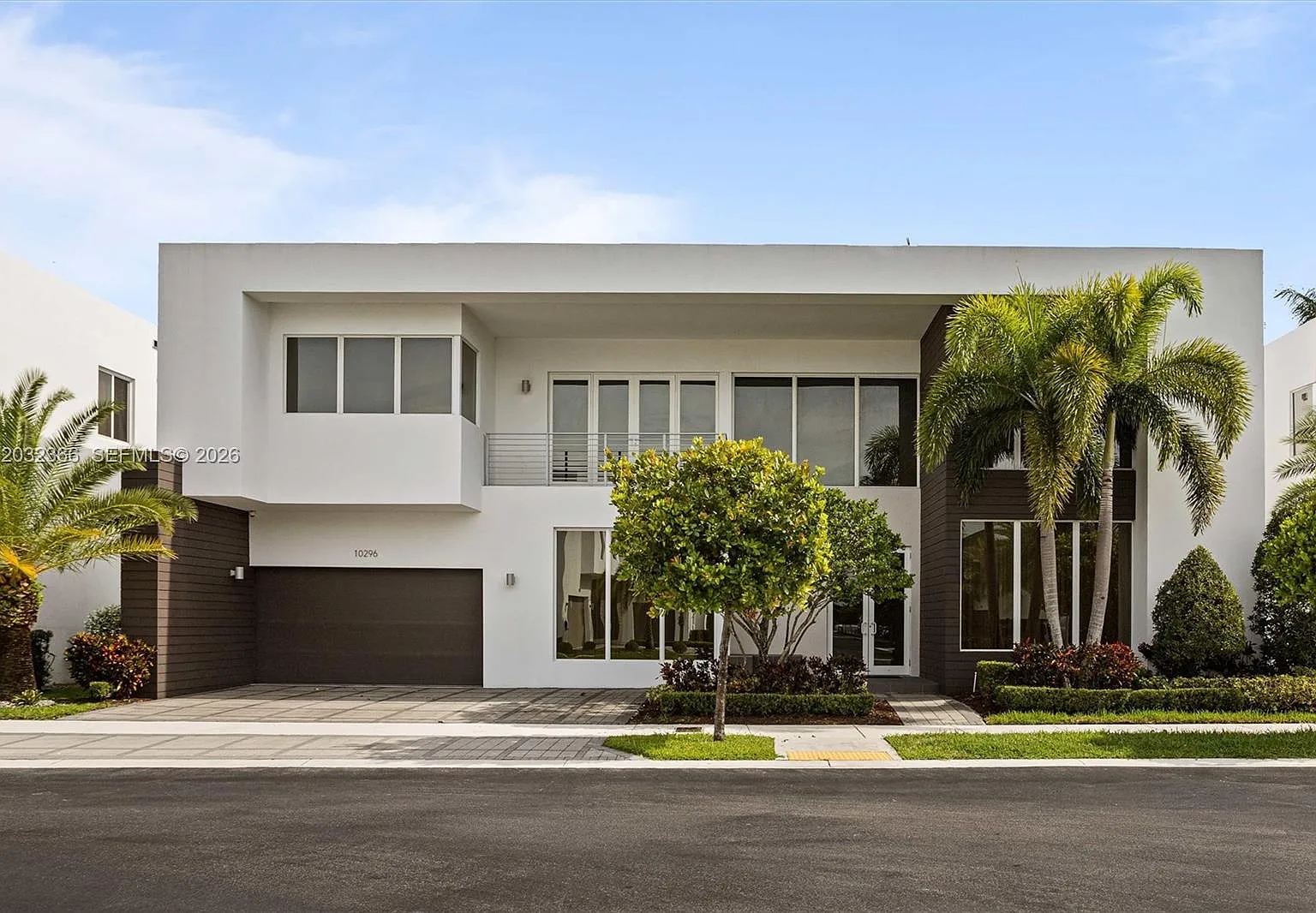 Doral Commons Residential — Photo 1